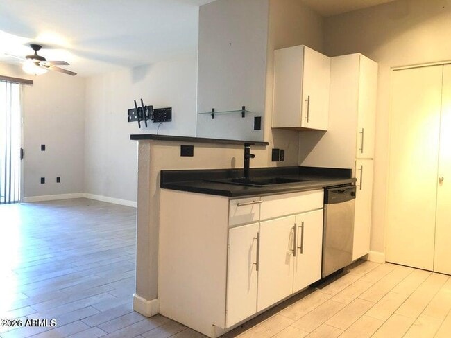 Foto del edificio - 3302 N 7th St