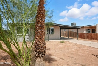 Building Photo - 130 W Harding Ave