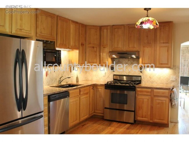 Foto del edificio - 6887 E County Line Rd
