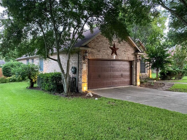 Building Photo - 3009 Sussex Gardens Ln
