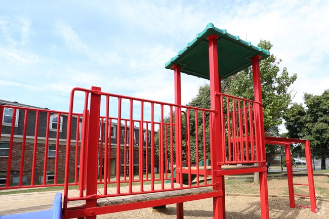 Playground - 2220 Apartments