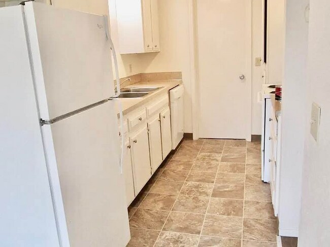 Foto del edificio - 1817 Wilding Pl