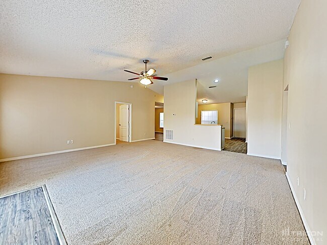 Building Photo - 1582 Marble Lake Dr