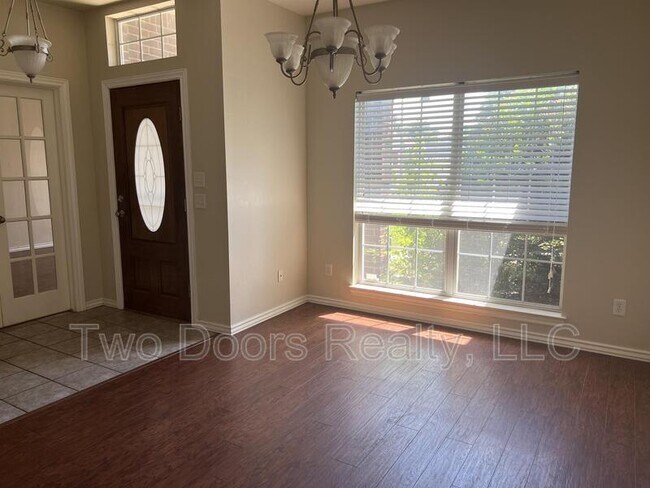 Foto del edificio - 2321 SW 94th St
