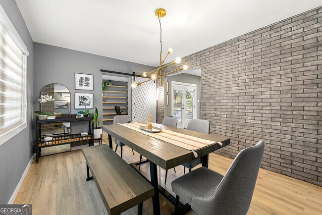 Foto del edificio - 2680 Rosemary St NW