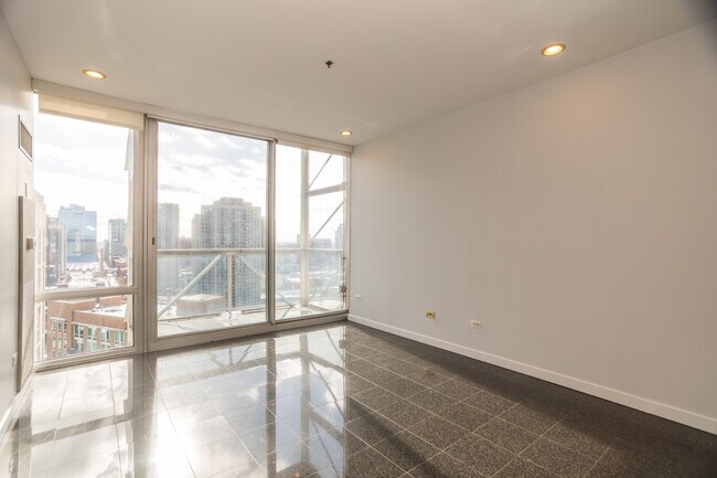 Foto del edificio - 653 N Kingsbury St