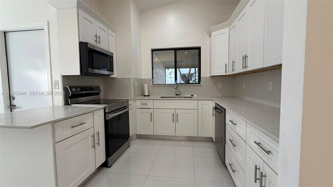 Foto del edificio - 17010 SW 93rd Ave