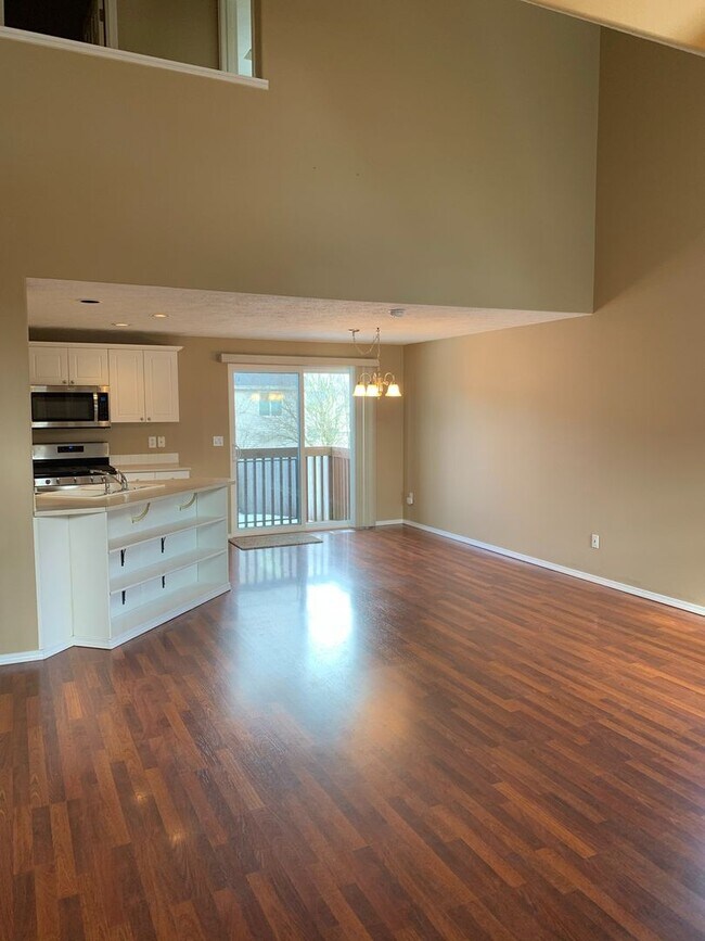 Building Photo - Great home in a great location. Close to S...