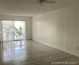 Foto principal - 1357 Collins Ave