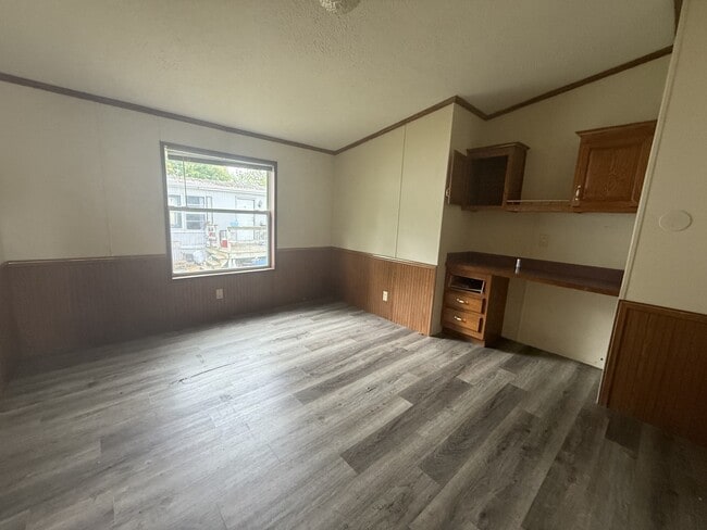 Building Photo - 4210 Lady Slipper Ln