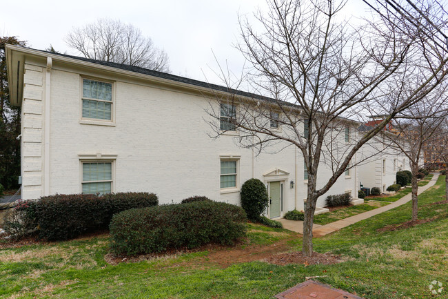 Building Photo - Selwyn Commons Condominiums