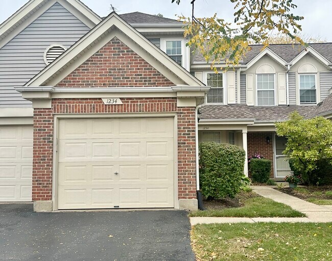 Foto del edificio - 1234 Churchill Ct