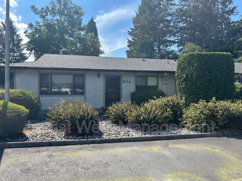Primary Photo - 834 Washougal River Rd