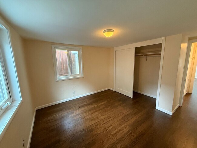 Building Photo - CHARMING 1Bd/1BA, MILL VALLEY HOUSE IN DES...