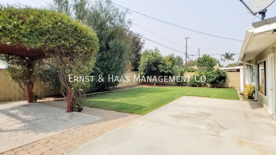 Foto del edificio - 6926 E Rendina St