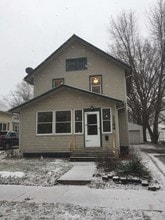 Building Photo - 1134 Bertch Ave