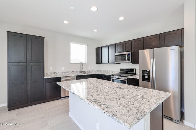 Building Photo - 8963 W Luke Ave