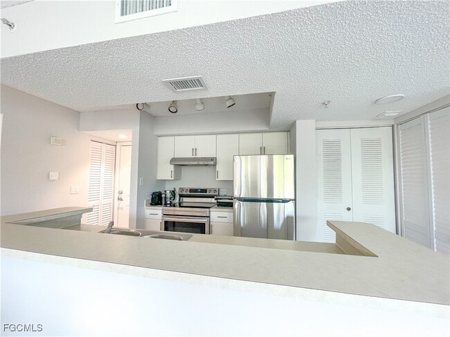 Building Photo - 8851 Colonnades Ct W