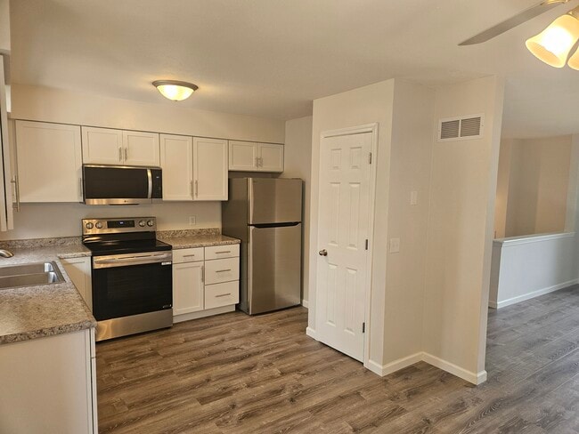 Kitchen and pantry - 923 Norwood Rd