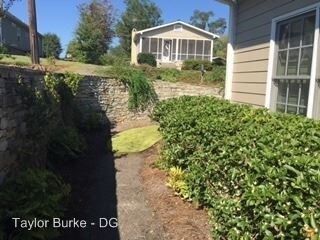 Foto del edificio - 3 br, 3.5 bath House - 3017 Manor Brook Drive