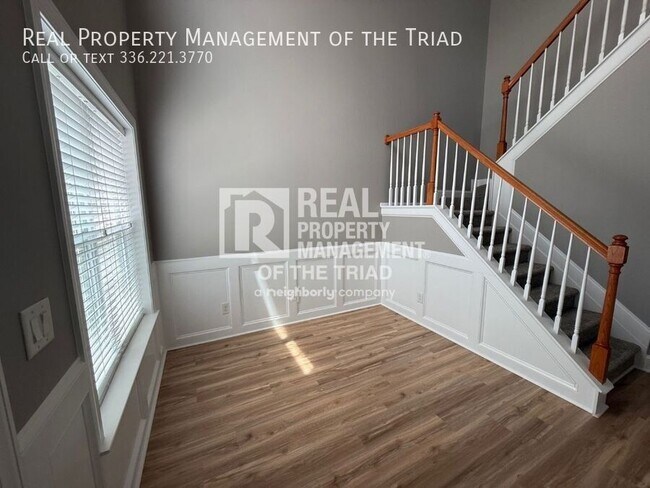 Building Photo - 4994 Wyngate Village Dr
