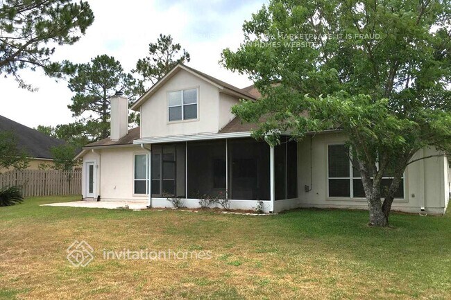 Foto del edificio - 12027 Brandon Lake Dr