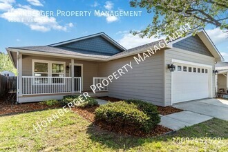 Building Photo - 4508 E Vantage Ln