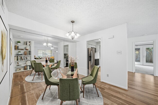 Foto del edificio - 1311 Antoine Dr