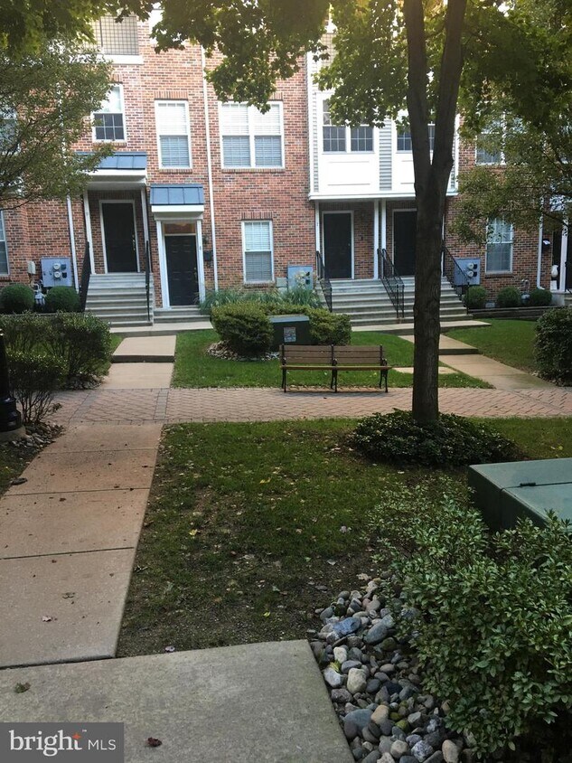 33 Brewerytown Ct, Philadelphia, PA 19121 Townhome Rentals in