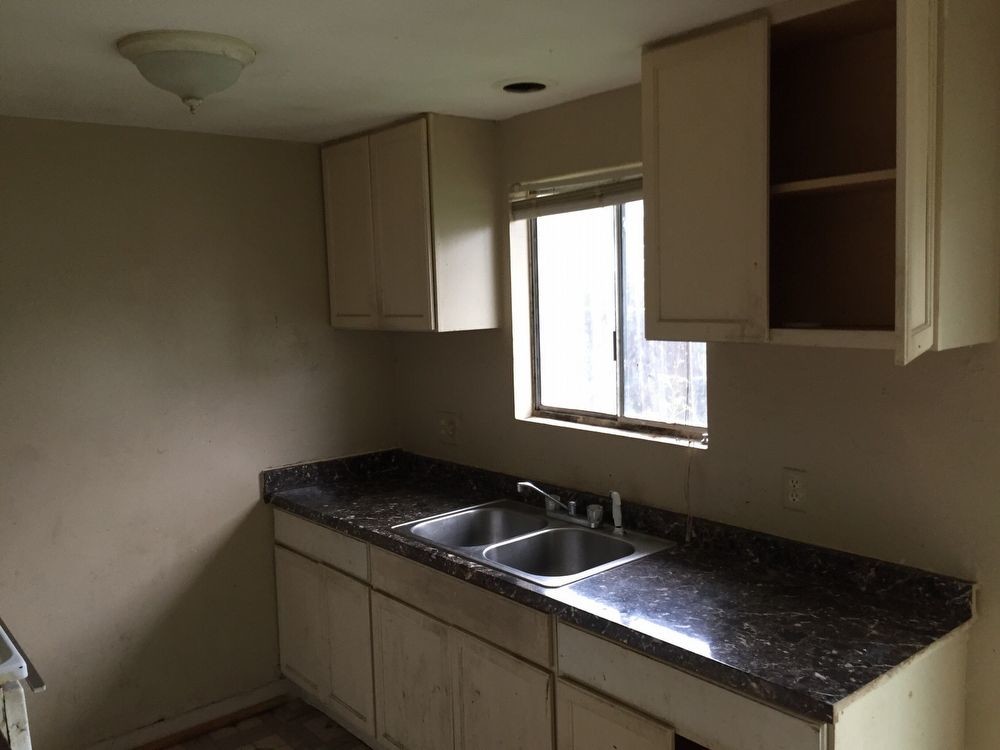 Building Photo - 707 Astor Drive