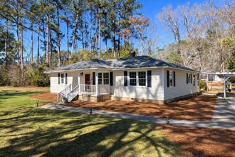 Building Photo - 209 Lincoln Ave