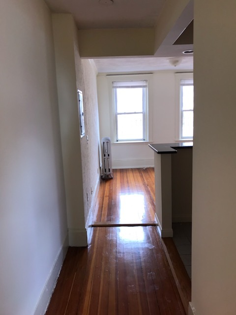 Building Photo - 55 Queensberry St