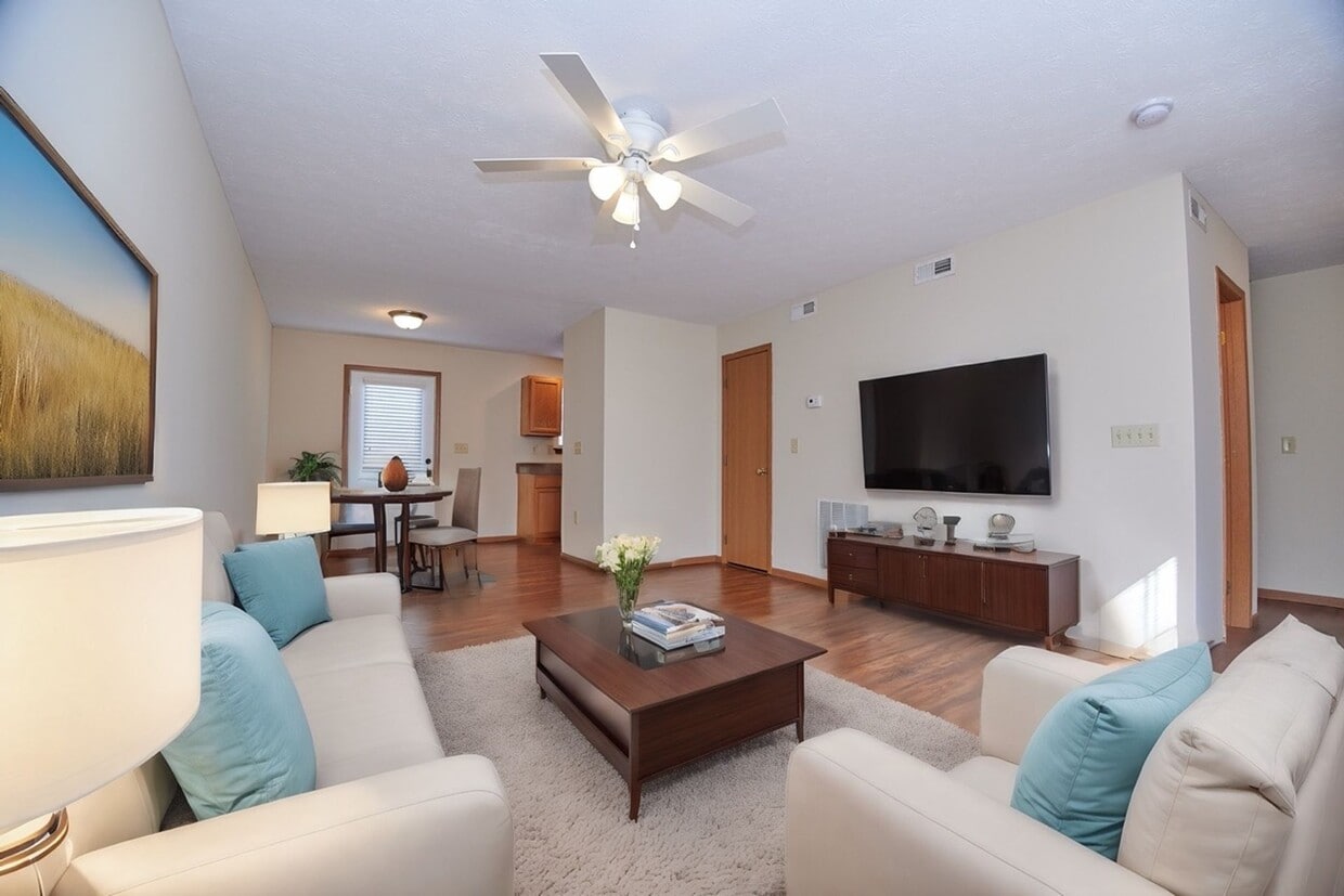 Primary Photo - The Ridge Apartments & Townhomes