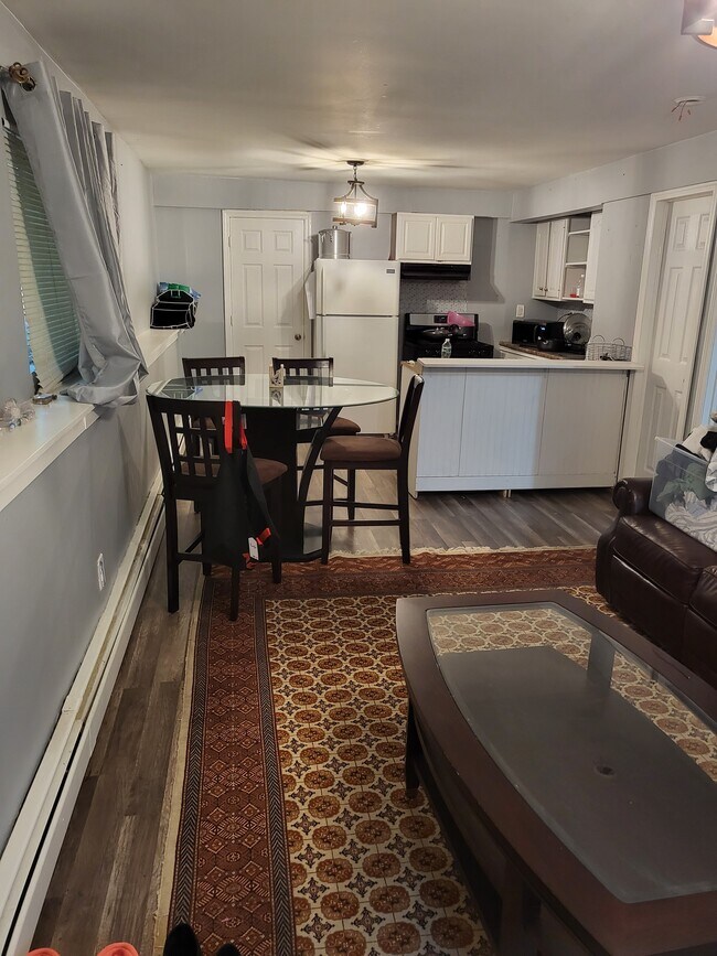 Living room - 33 Vincent St