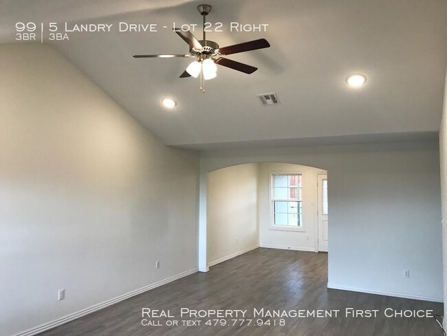 Building Photo - TOWNHOMES IN CHAFFEE CROSSING
