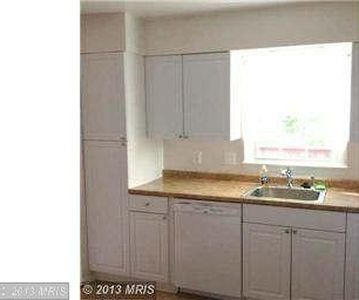Foto del edificio - 3002 Winter Pine Ct