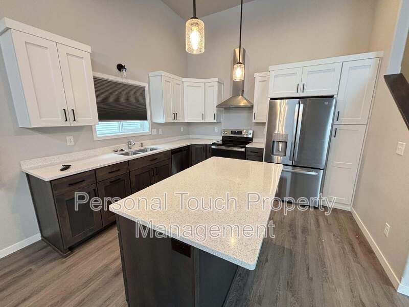 Foto principal - 3717 50th St S