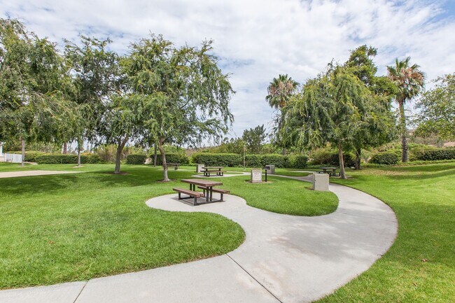 Building Photo - **TIERRASANTA TOWNHOME**BEAUTIFUL BELSERA ...