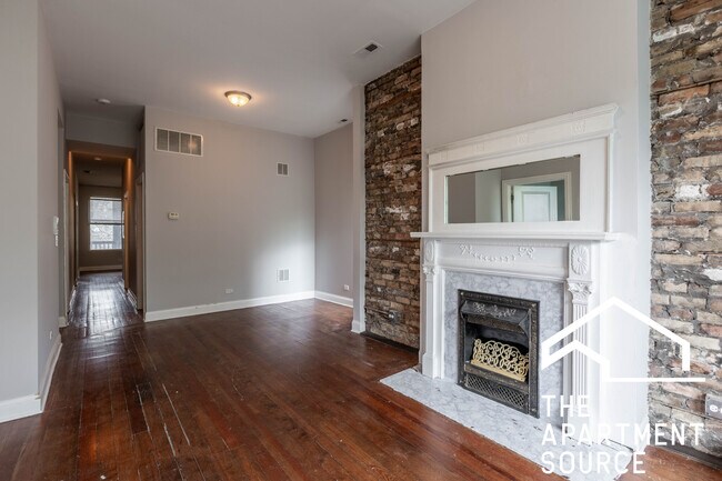 Foto del edificio - 1740 W Huron St