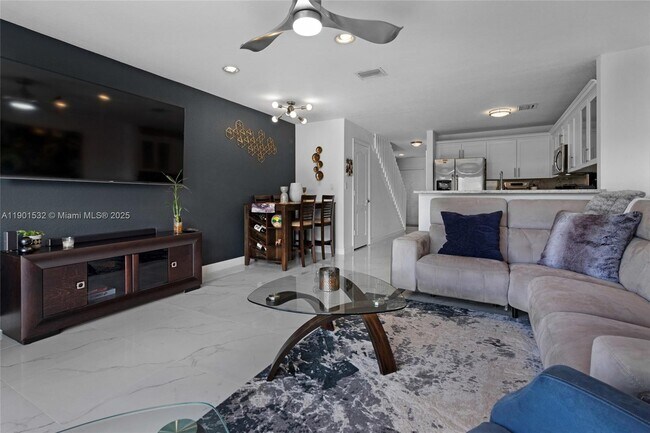 Foto del edificio - 12905 SW 31st Ct