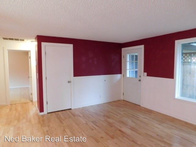 Building Photo - 3 br, 1 bath House - 4645 Buffalo Ct SE