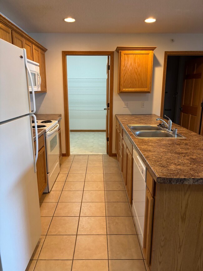 Foto del edificio - 3632 Calvert Rd