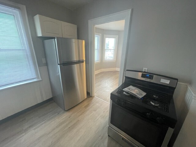 Kitchen - 379 Military Rd