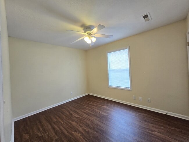 Building Photo - 273 Executive Ave