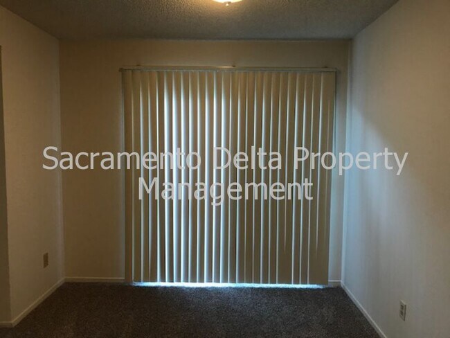Foto del edificio - 5233 Manzanita Ave