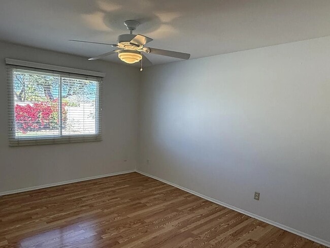 Building Photo - 1410 E Verlea Dr