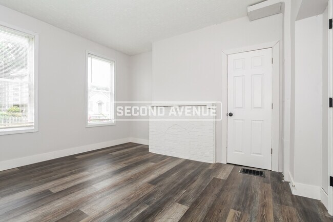 Building Photo - 1115 Hanover ST