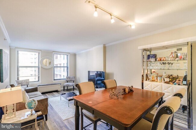 Foto del edificio - 631 D St NW