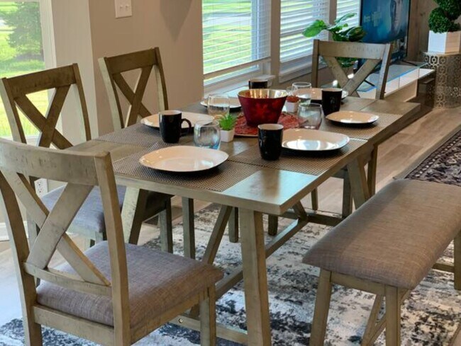 Foto del edificio - 1000 Brehm Blvd