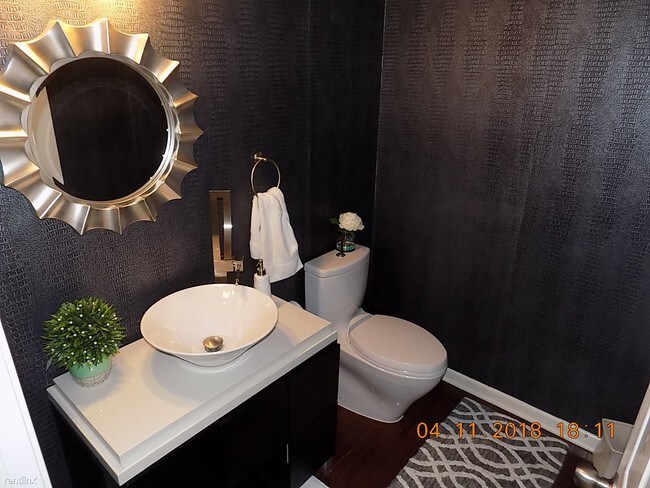 Foto del edificio - 2 br, 2.5 bath Townhome - 53082 Celtic Dr